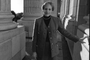 Nancy Kassebaum, First Woman to Chair a Major Senate Panel, Dies at 94