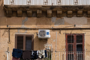 Many Italians Long Resisted Air-Conditioning. Then Europe Got Hotter.