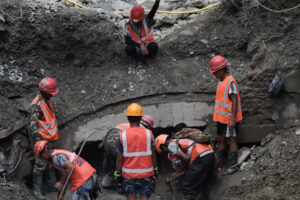 9 Days After Flood, 2 Men Are Pulled Alive From Mud-Filled Tunnels in Nepal