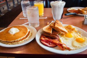 Denny’s rival dining chain files for Chapter 11 bankruptcy